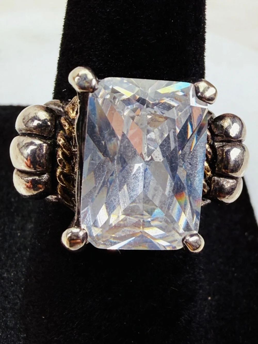 Gorgeous vintage Silvertone bling, size 6 3/4 ring